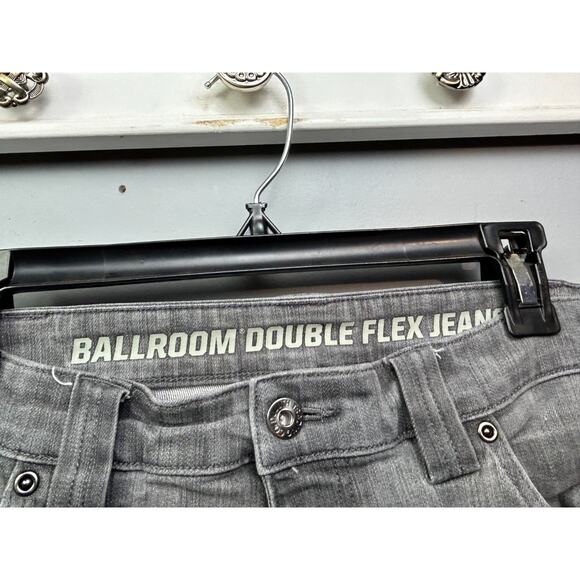Duluth Trading Ballroom Double Flex Jeans Mens 38x28 Gray Denim Relaxed Fit * - Picture 4 of 8